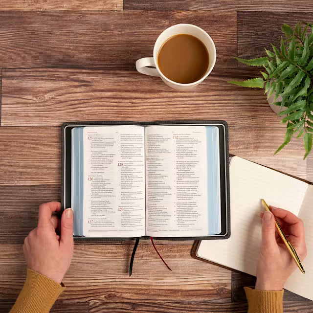 CSB Personal Size Bible, Holman Handcrafted Collection