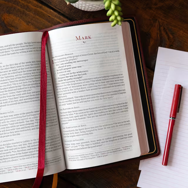 CSB Single-Column Personal Size Bible, Holman Handcrafted Collection